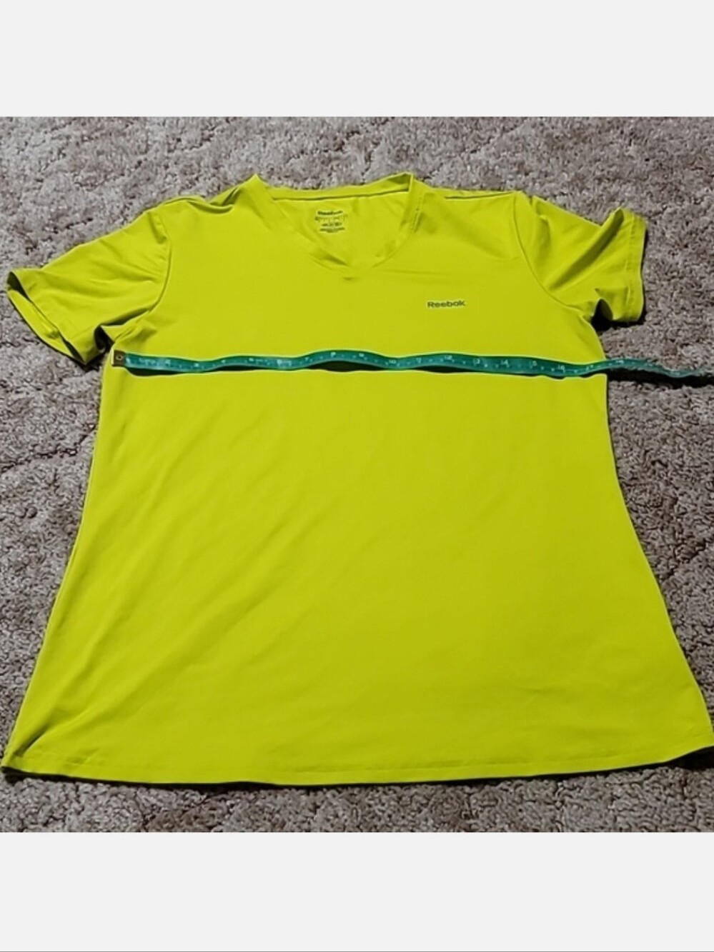 reebok short sleeve womens dry fit athletic top LARGE YELLOW
